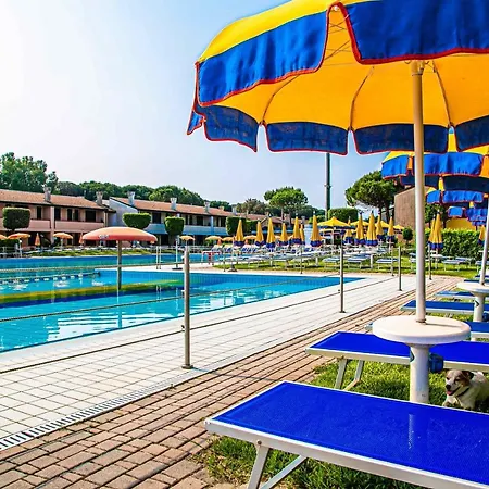 Vacanze - Villaggio Tize 公寓式酒店